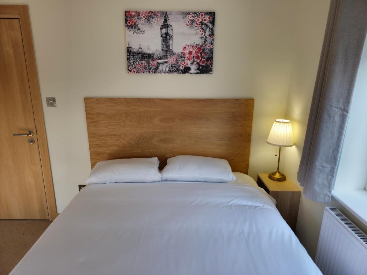 Homefield Lodge Лондон Екстериор снимка