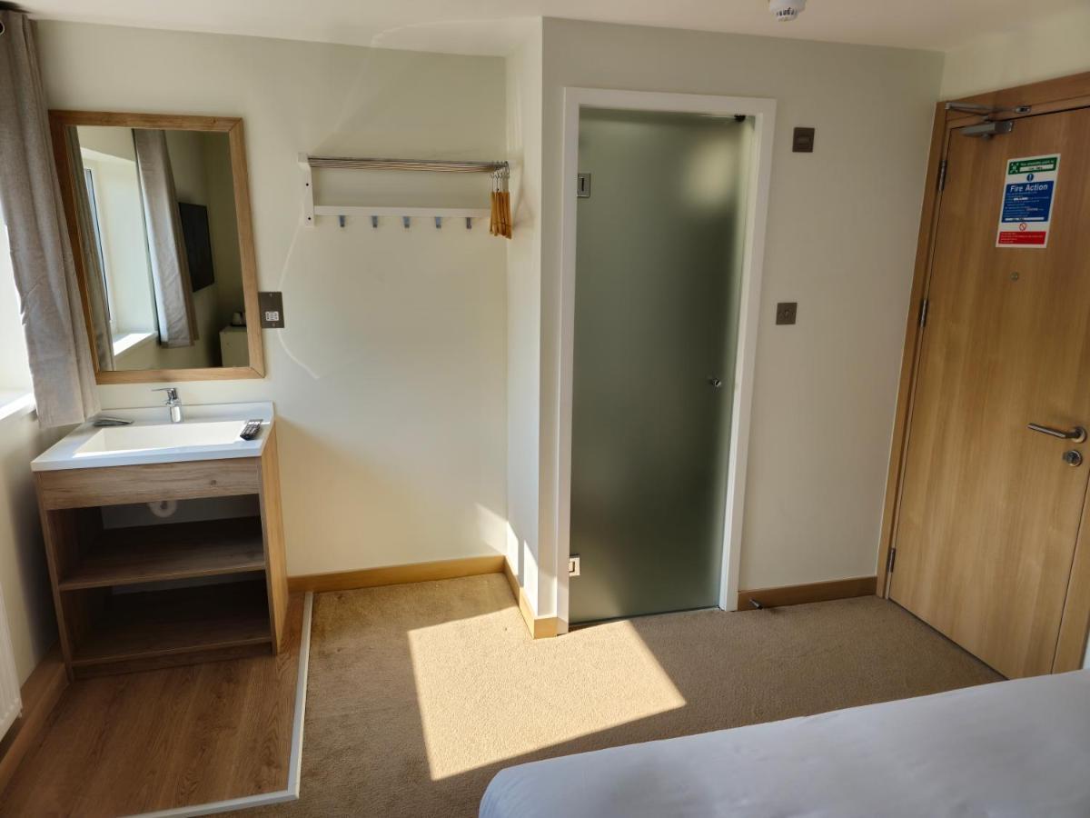 Homefield Lodge Лондон Екстериор снимка