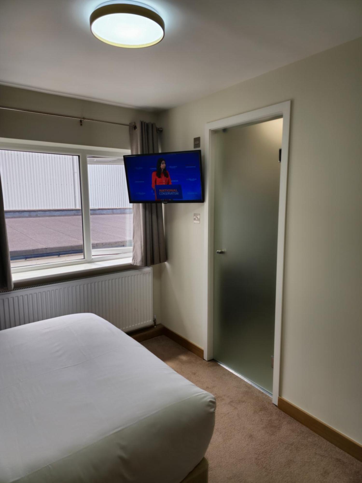 Homefield Lodge Лондон Екстериор снимка