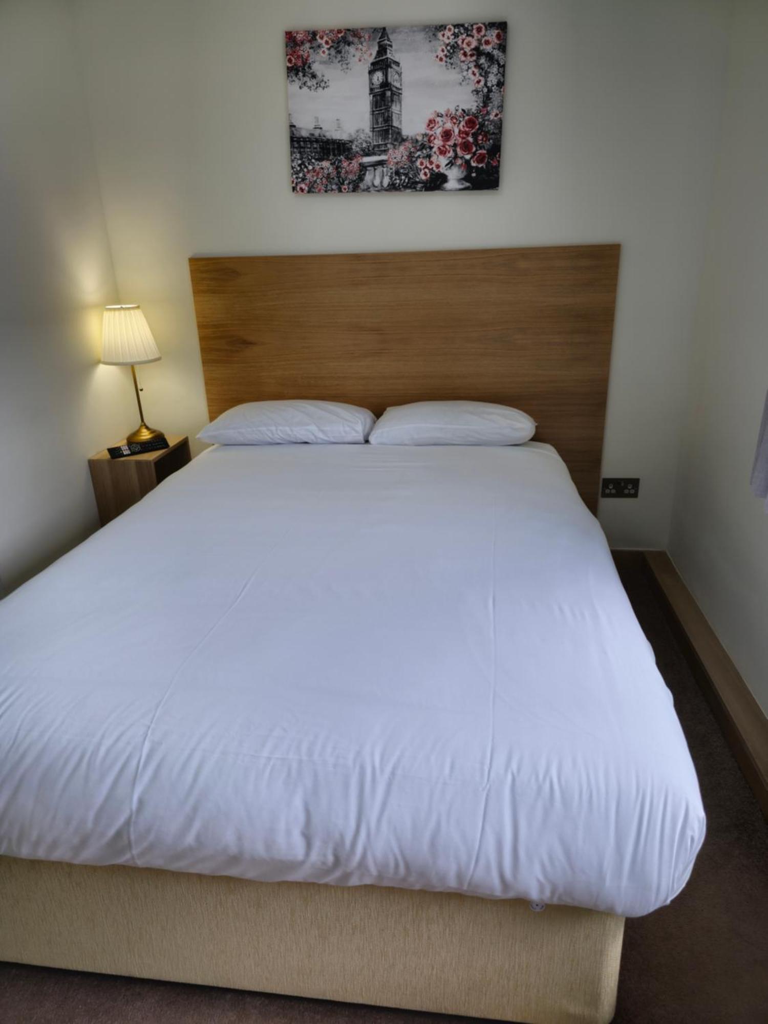 Homefield Lodge Лондон Екстериор снимка