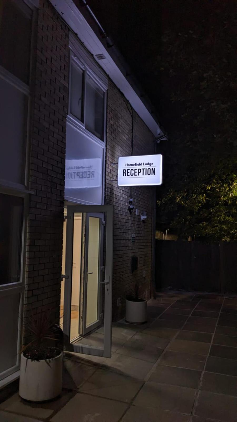 Homefield Lodge Лондон Екстериор снимка