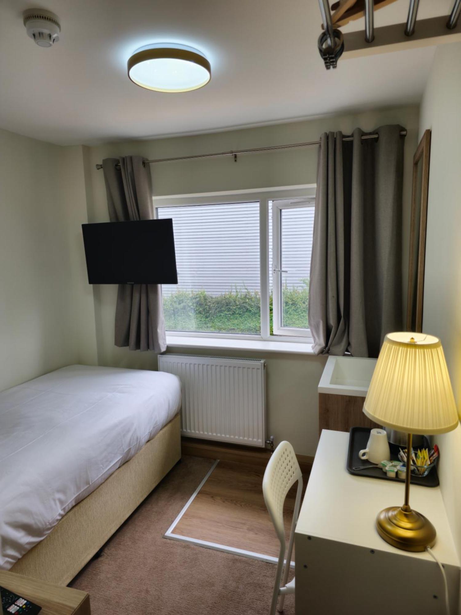 Homefield Lodge Лондон Екстериор снимка