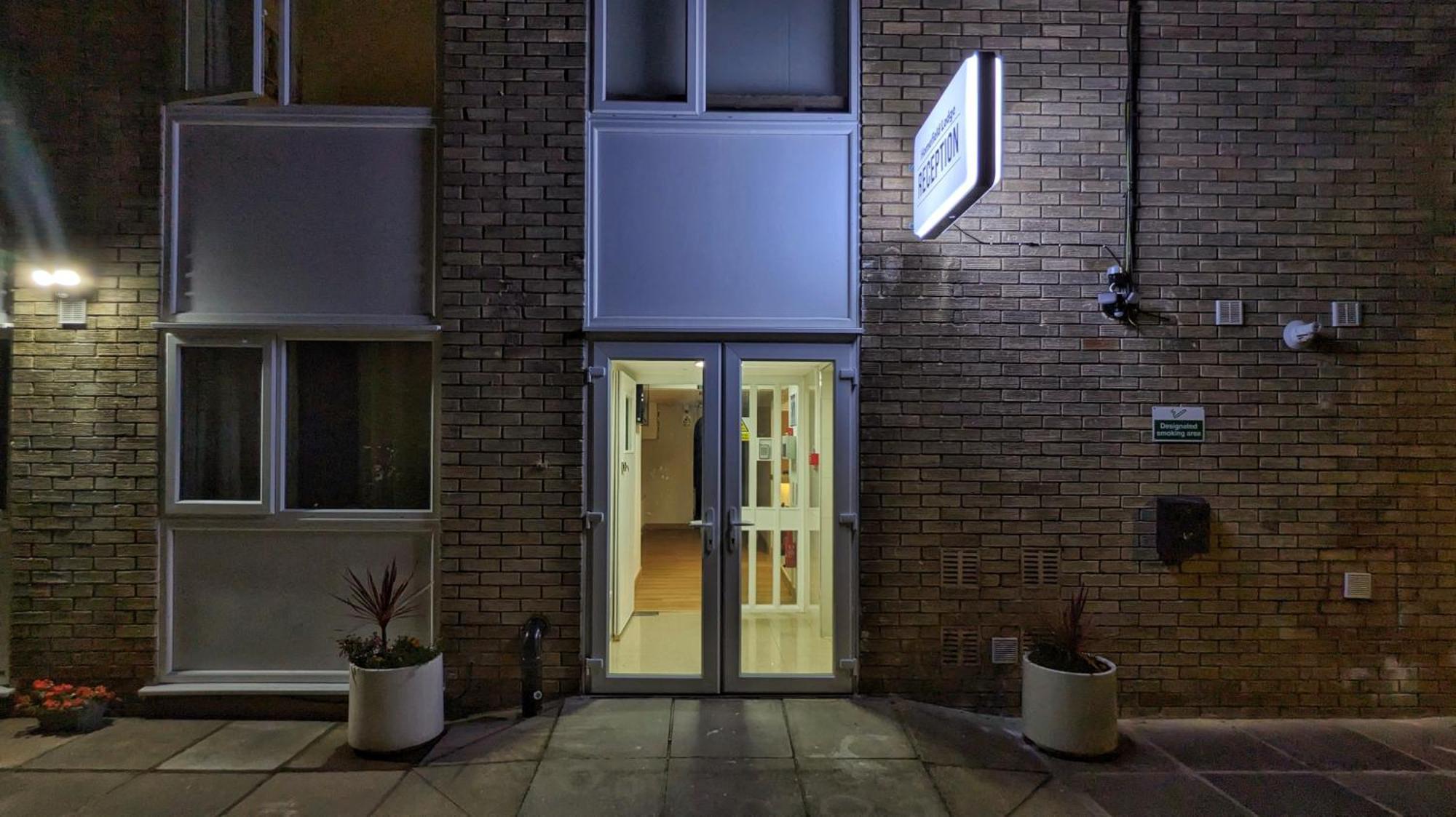 Homefield Lodge Лондон Екстериор снимка