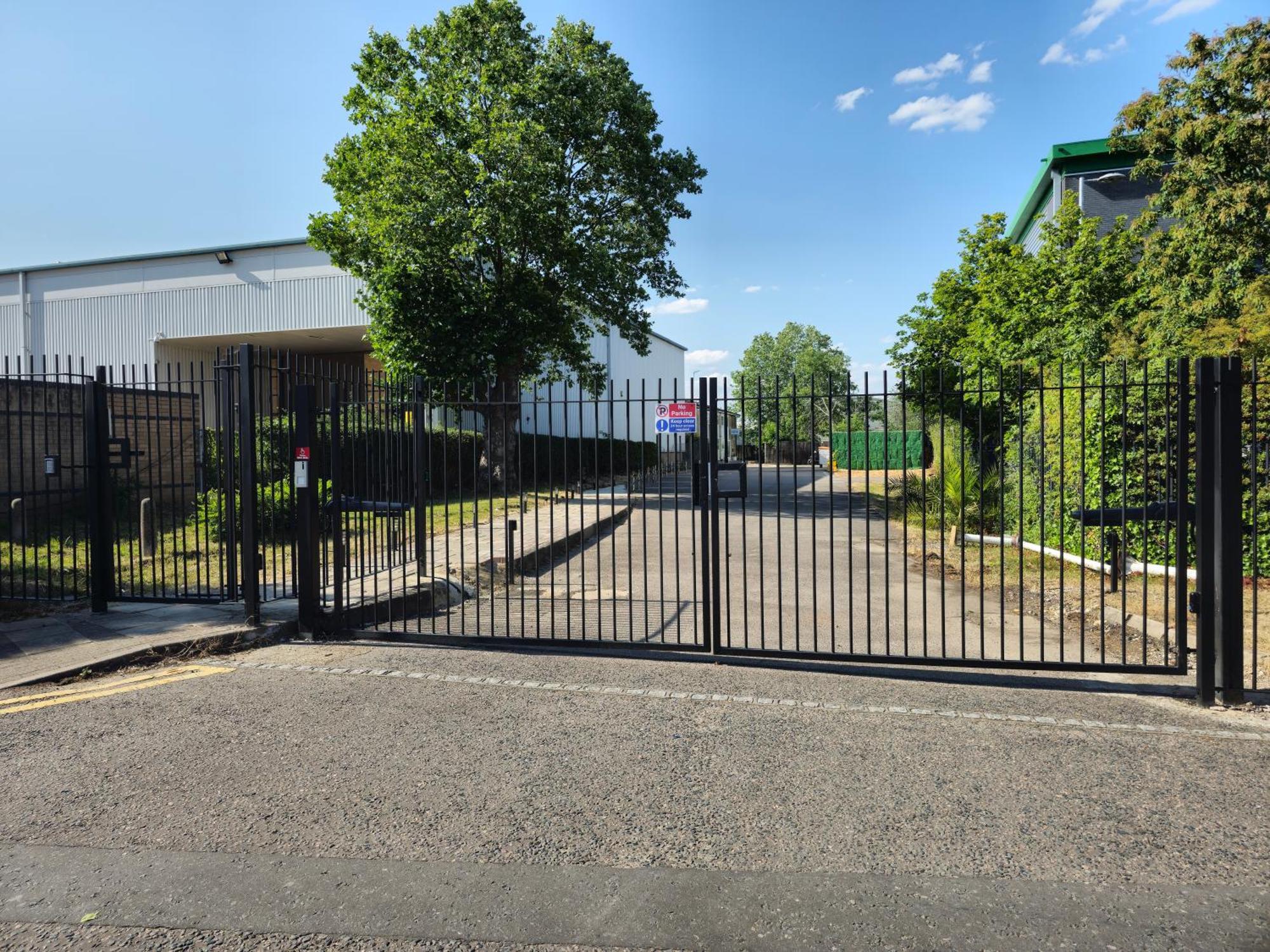 Homefield Lodge Лондон Екстериор снимка